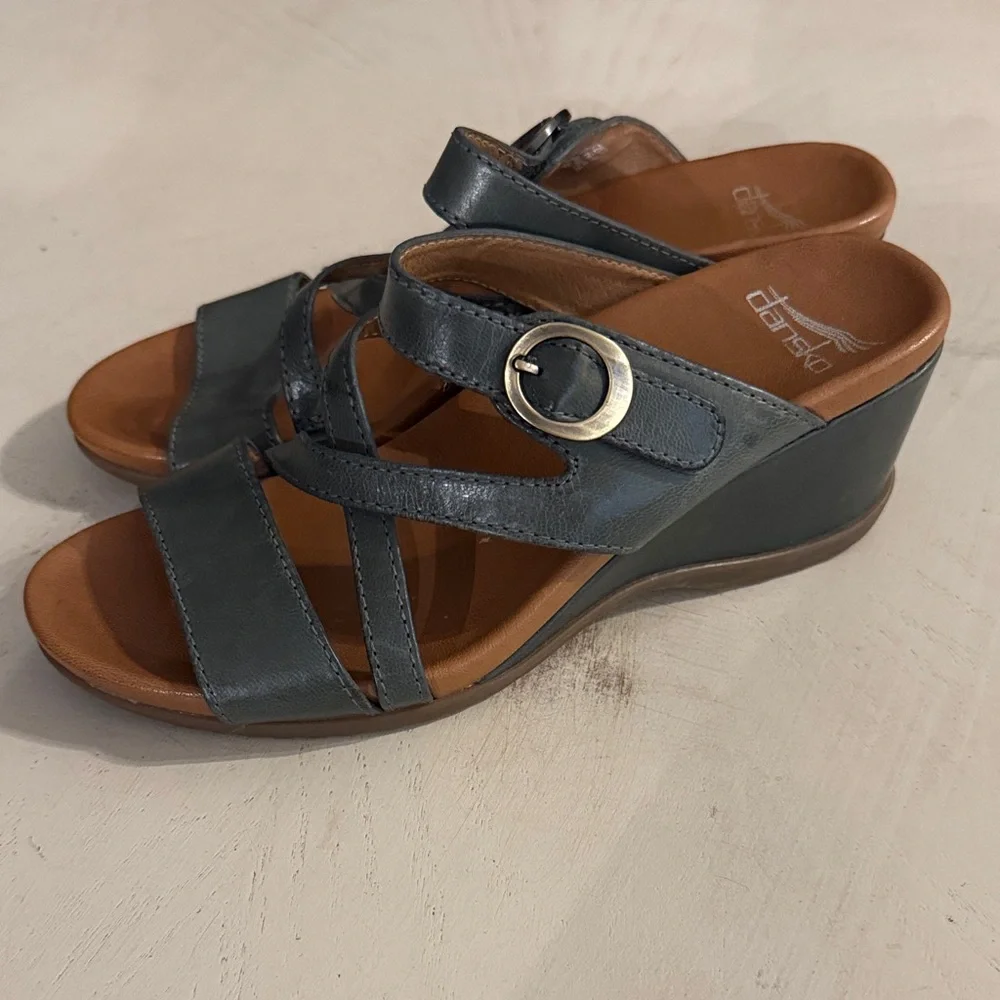 Dansko Ana Blue Leather Strappy Wedge Sandals 37 $150